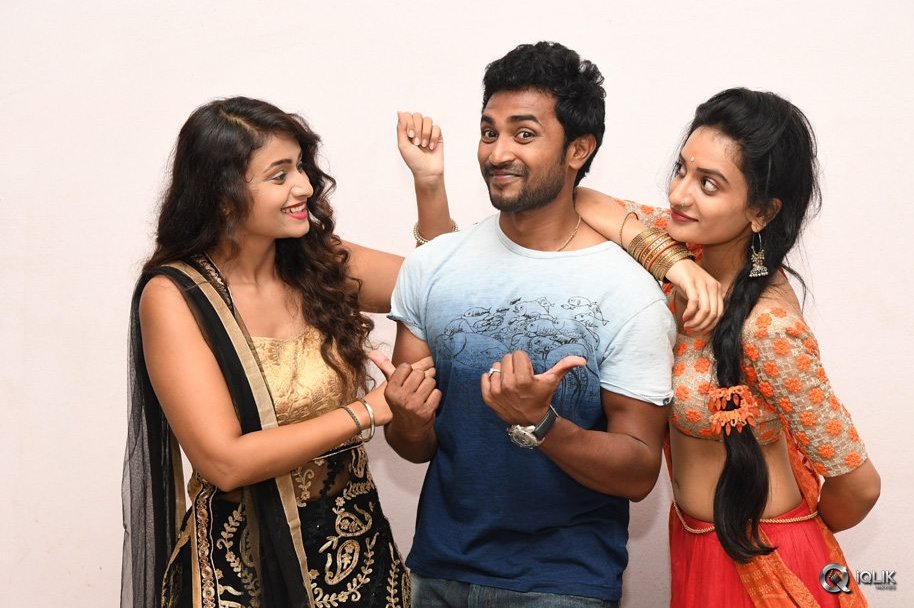 Laxmi-Devi-Samarpinchu-Nede-Chudandi-Motion-Poster-Launch